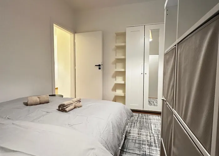 Nina - Old Town, Ac Apartment